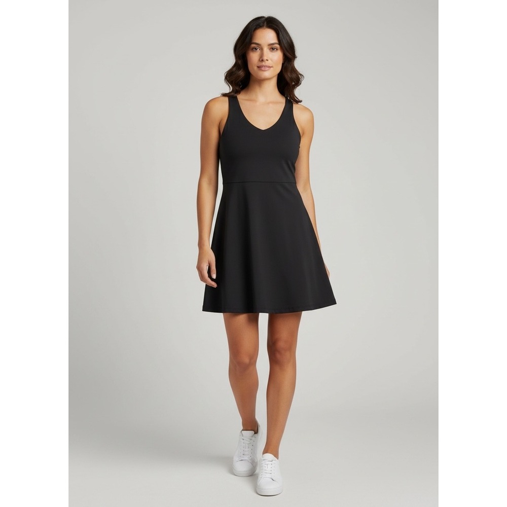 GapFit Power Move Fit and Flare Dress Womens XS Black V-Neck Athletic Mini Dress